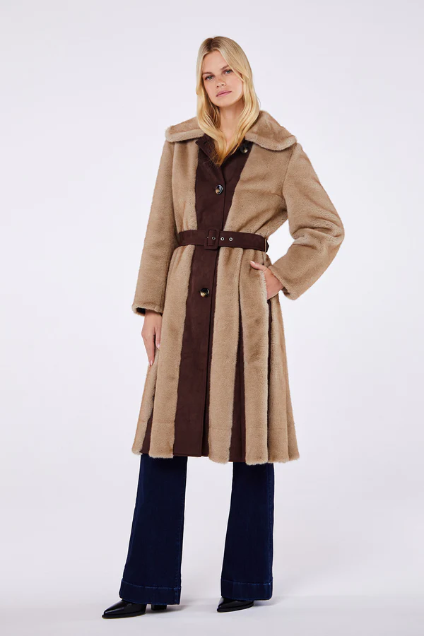 clovecode, charlotte simone,